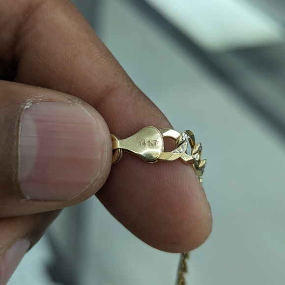 14kt Real Solid Gold Cuban Diamond Cut Chain 5.9mm 24 Inches - Picture 11 of 11